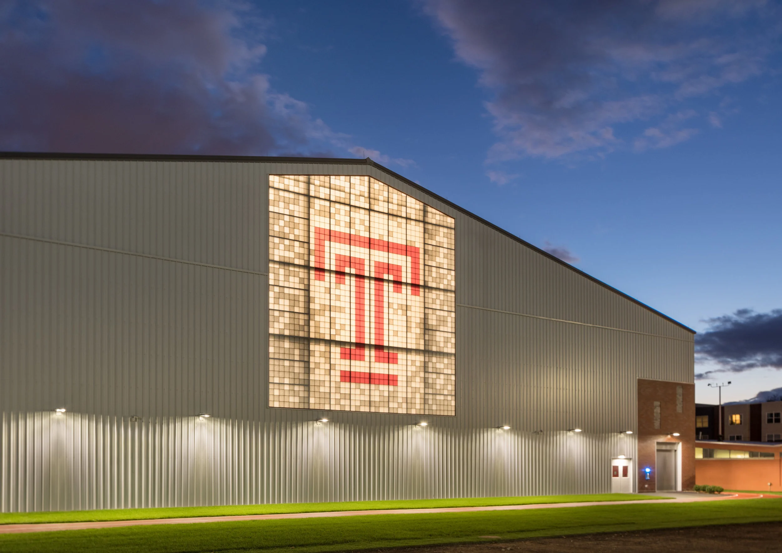 Temple misses no opportunity to highlight their brand.