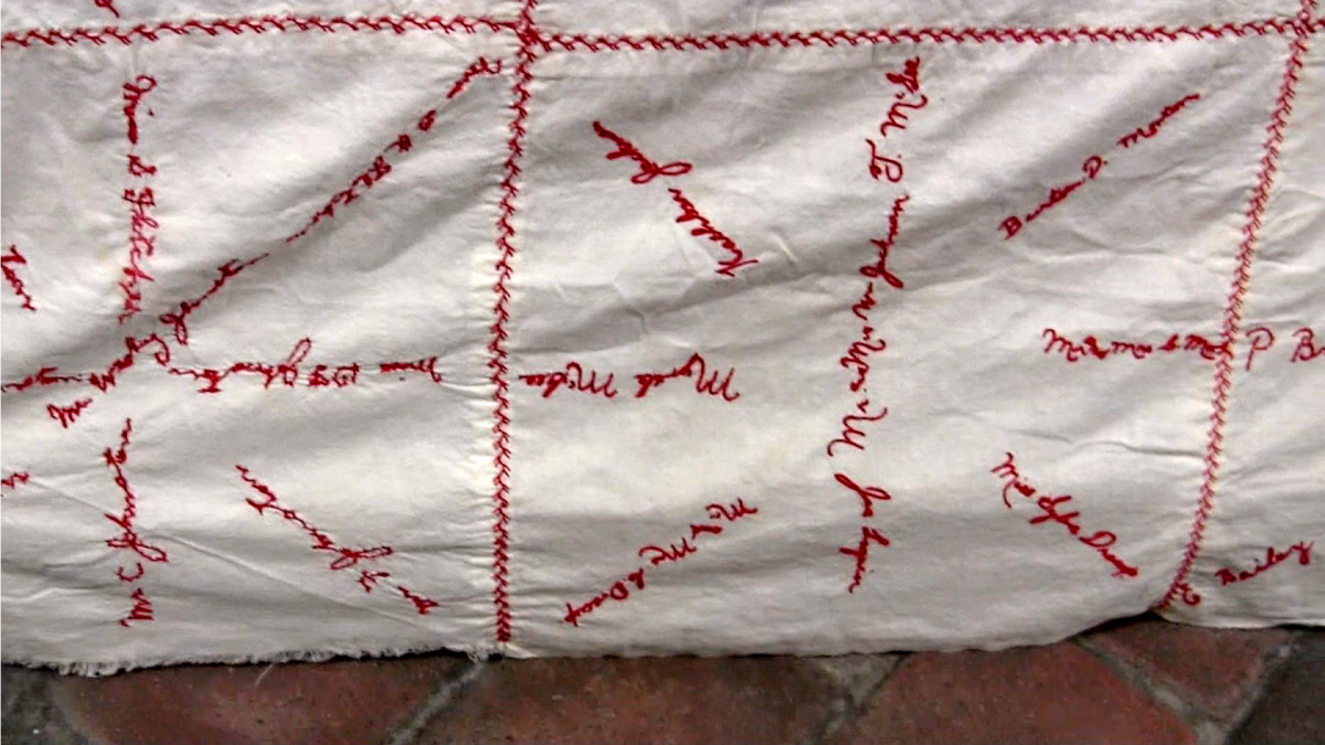 red cross quilt32.jpg