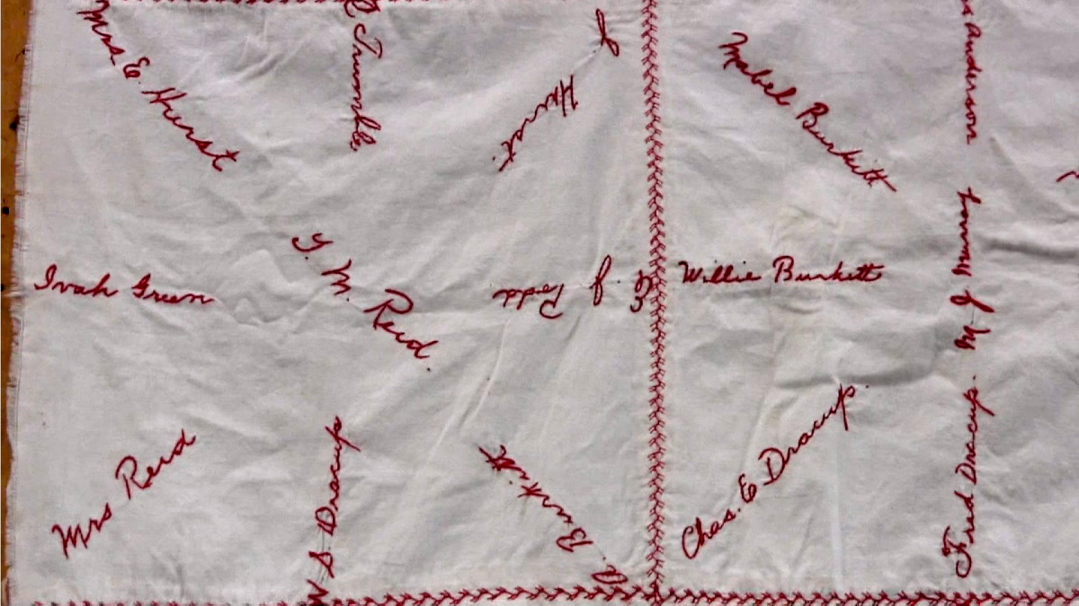 red cross quilt5.jpg