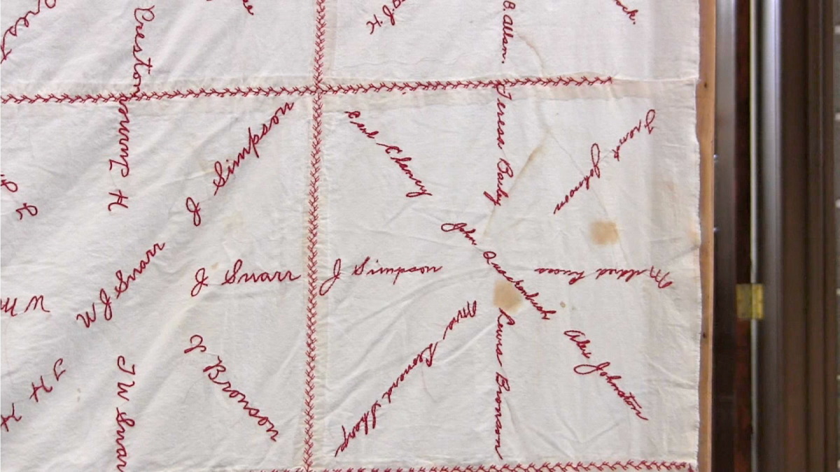 red cross quilt10.jpg