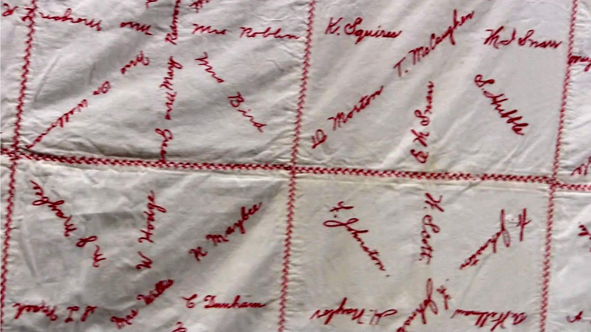 red cross quilt16.jpg