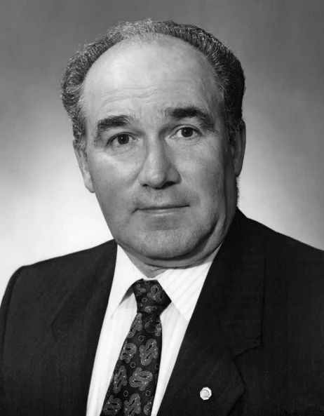 Douglas Farrell