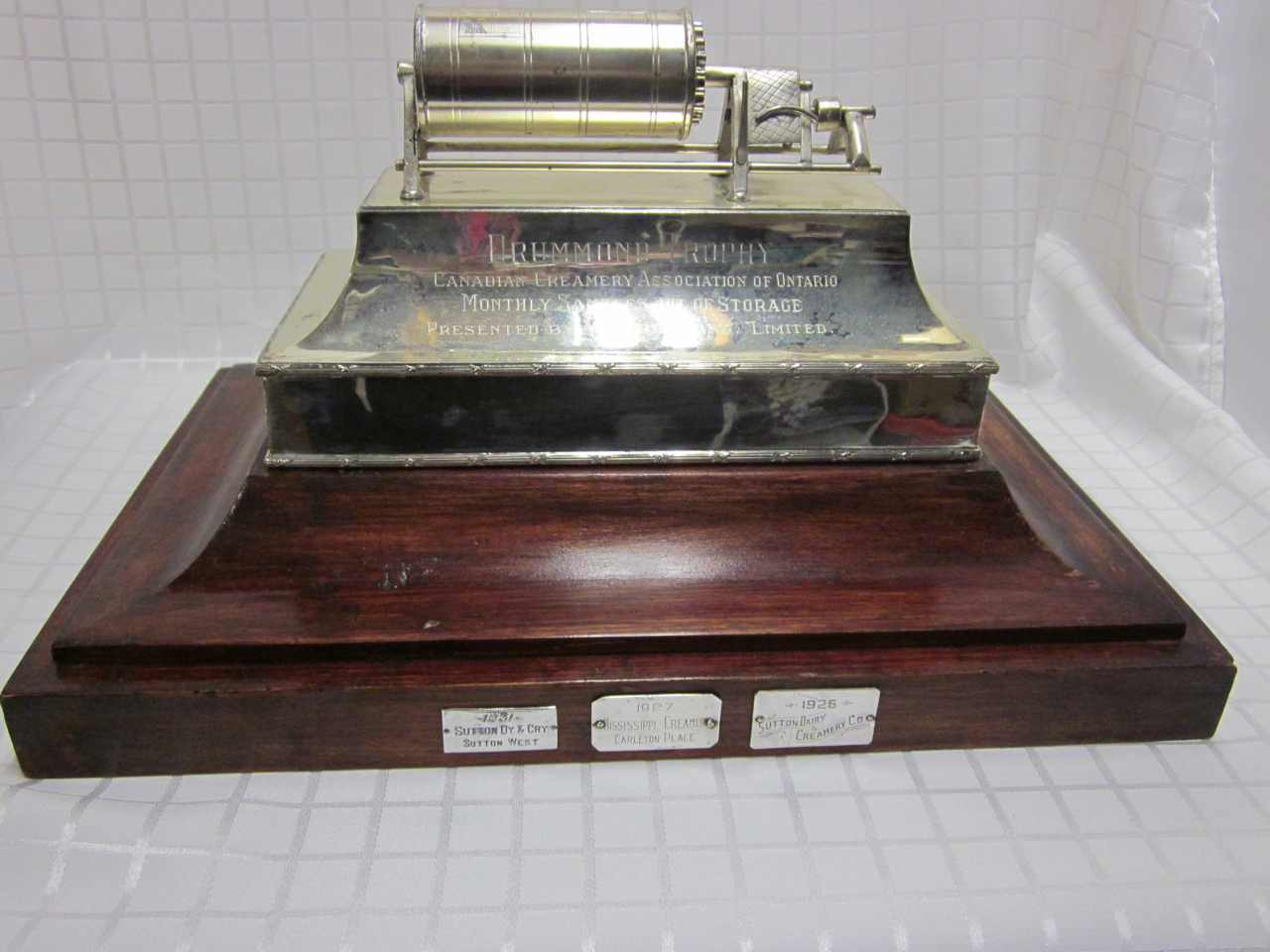W. R. Drummond Trophy