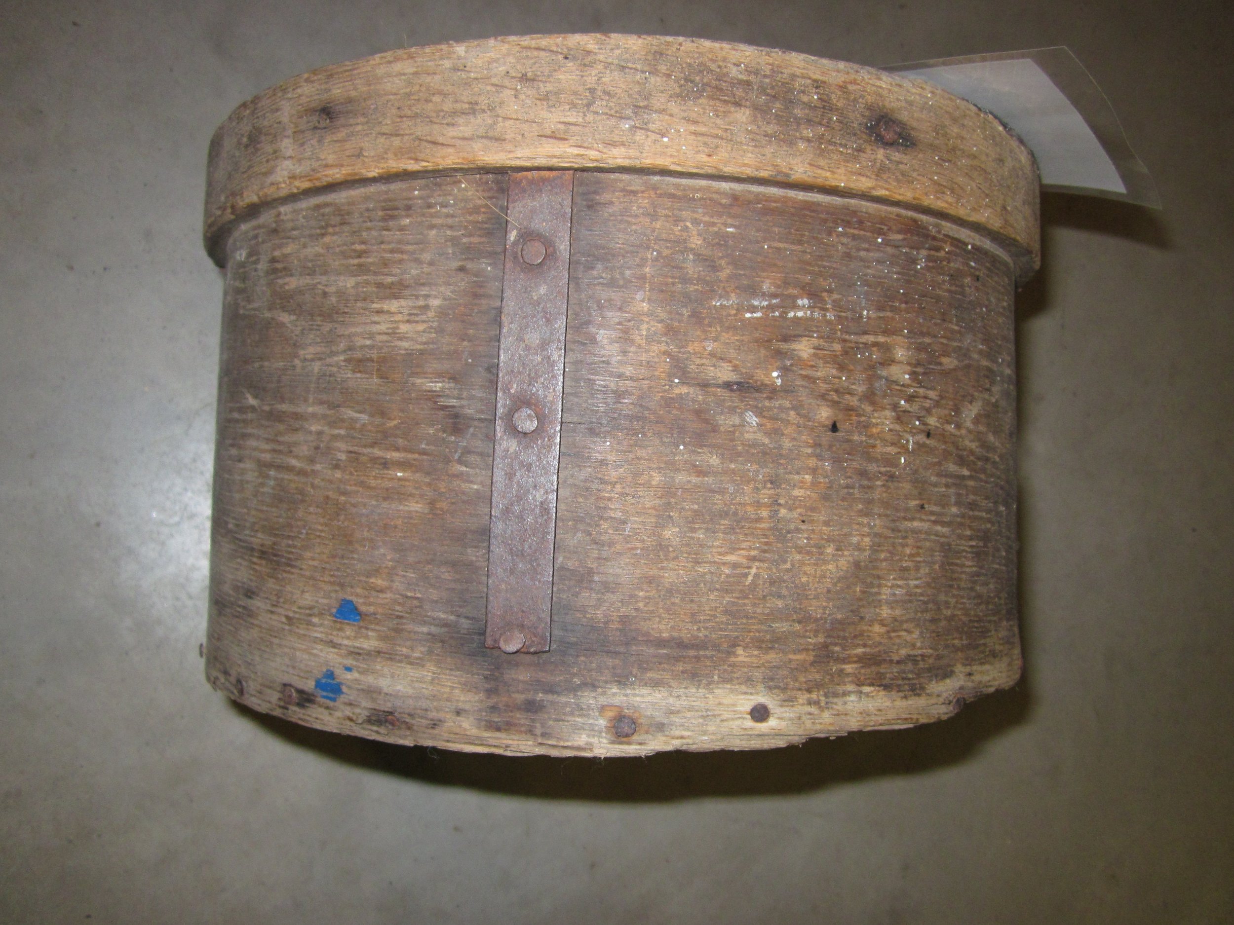Peck basket