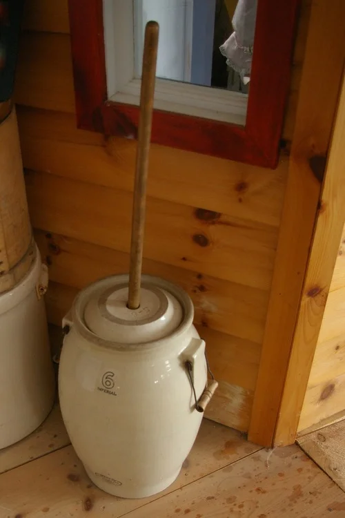 Butter churn