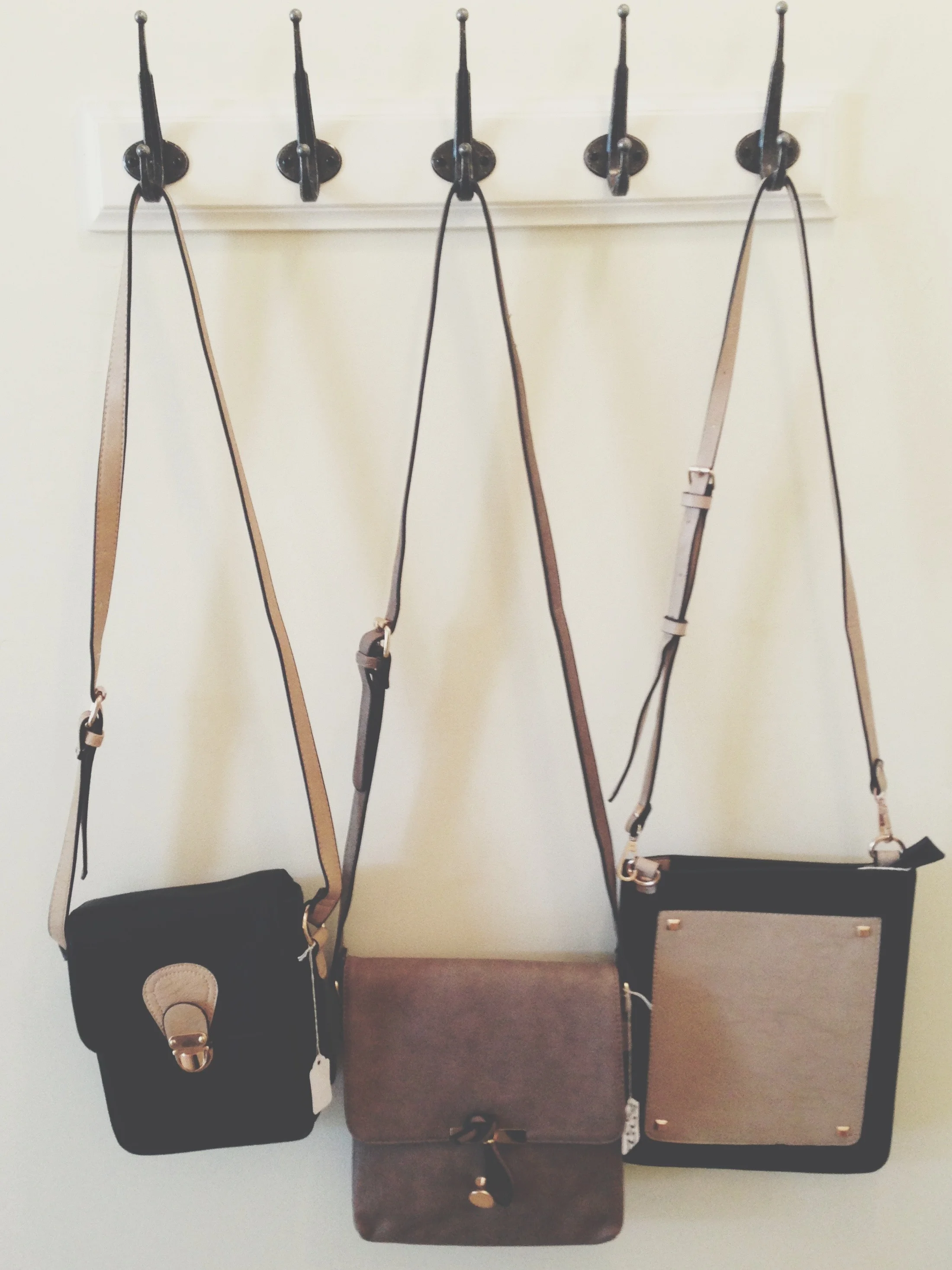 Color block and neutral cross body bags for your everyday Seattle gal
