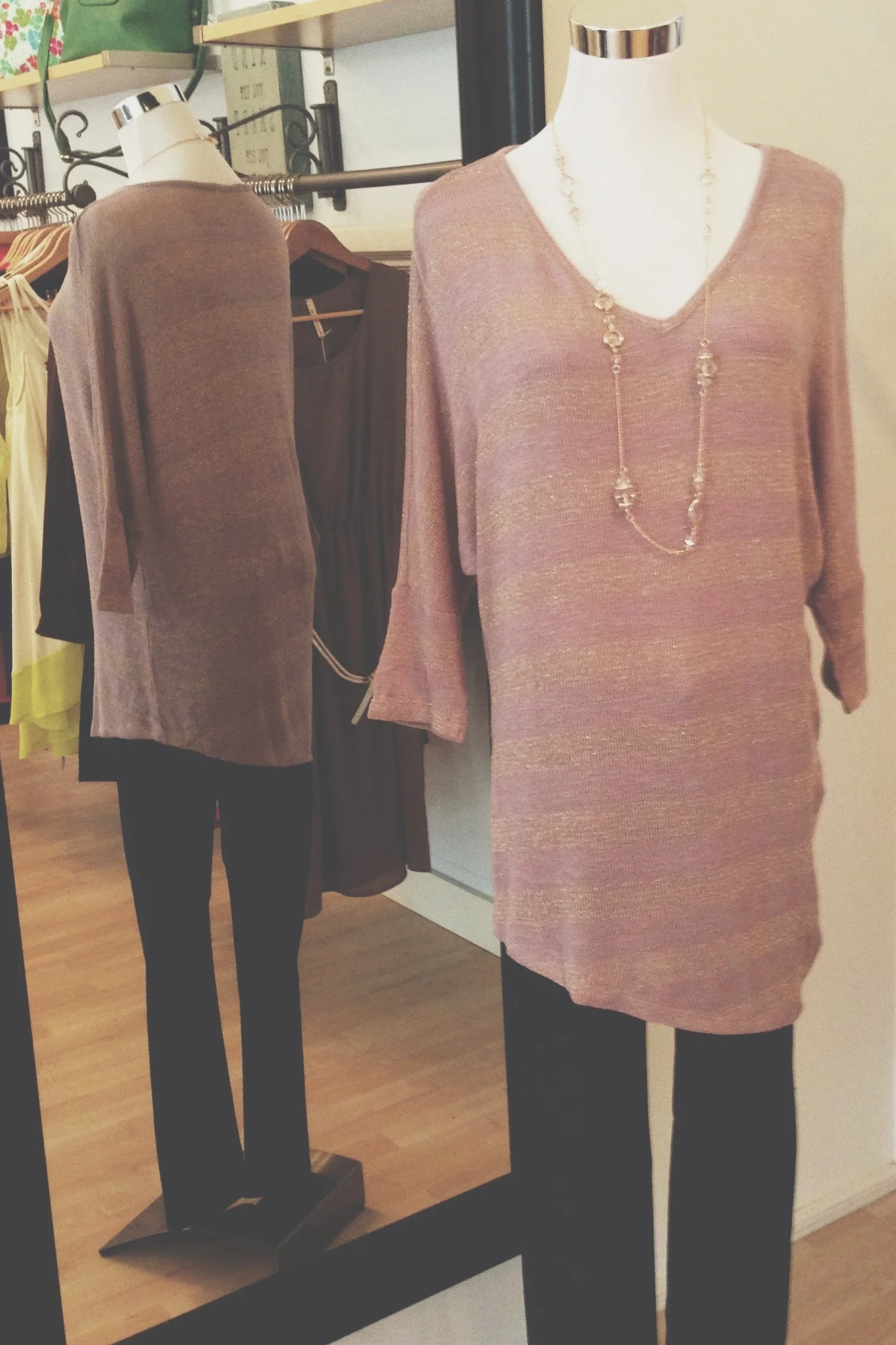 Gold Sparkle Femme Swtr.jpg
