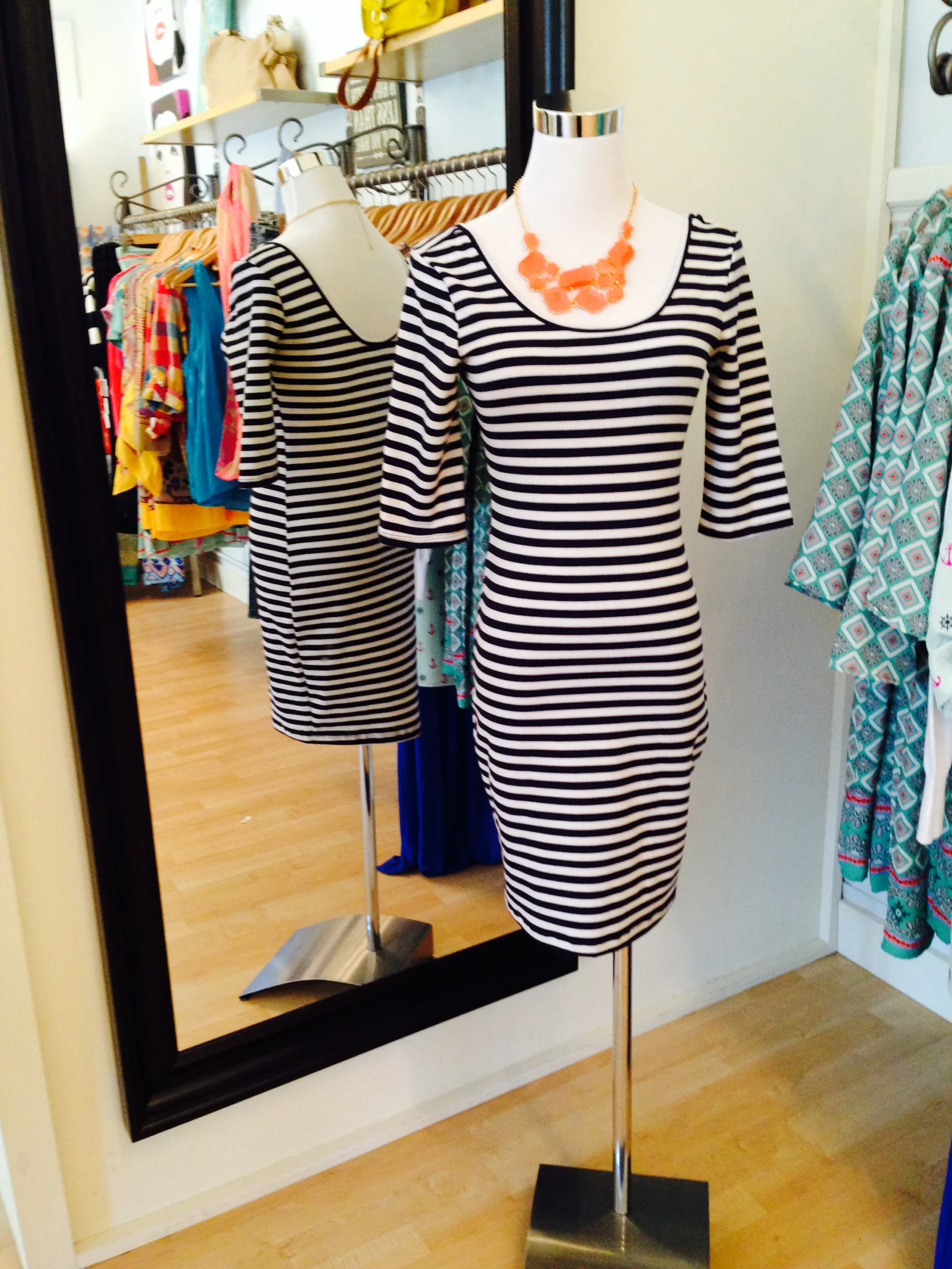 navy stripes.jpg