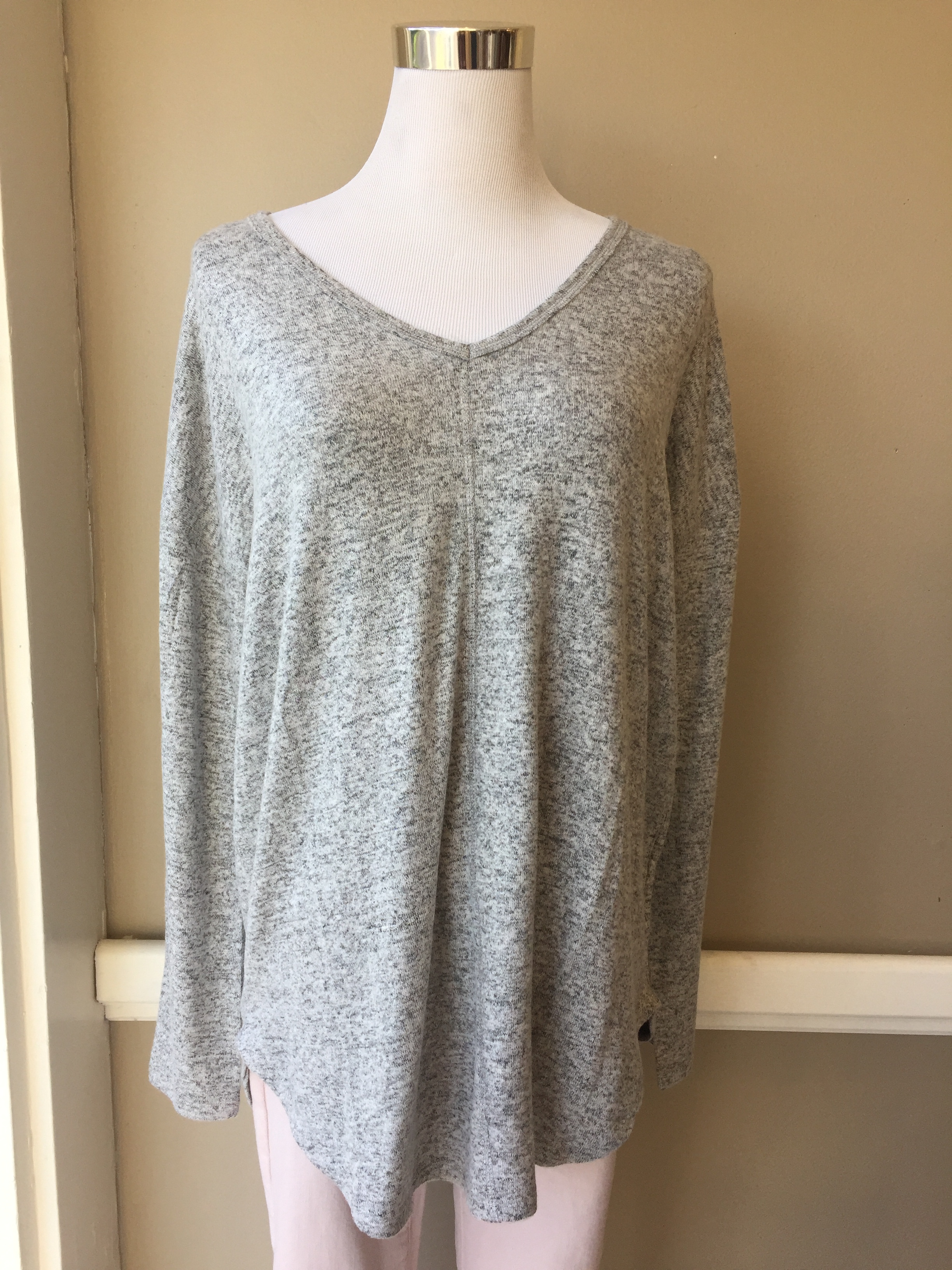 Staccato V Neck (Grey and Charcoal $34)