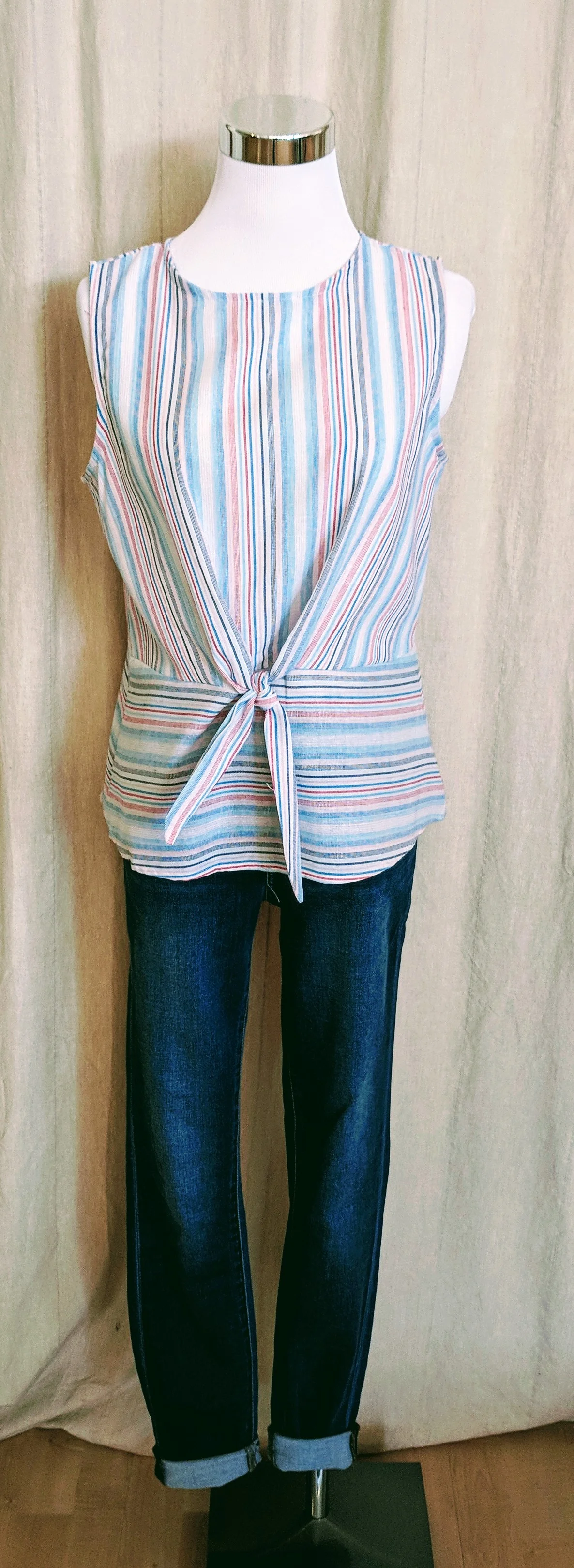 Tank top with tie detail on front $28