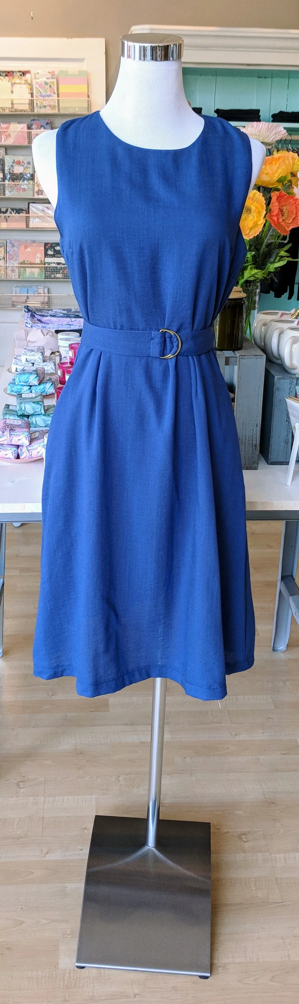 Blue midi dress with belt. 