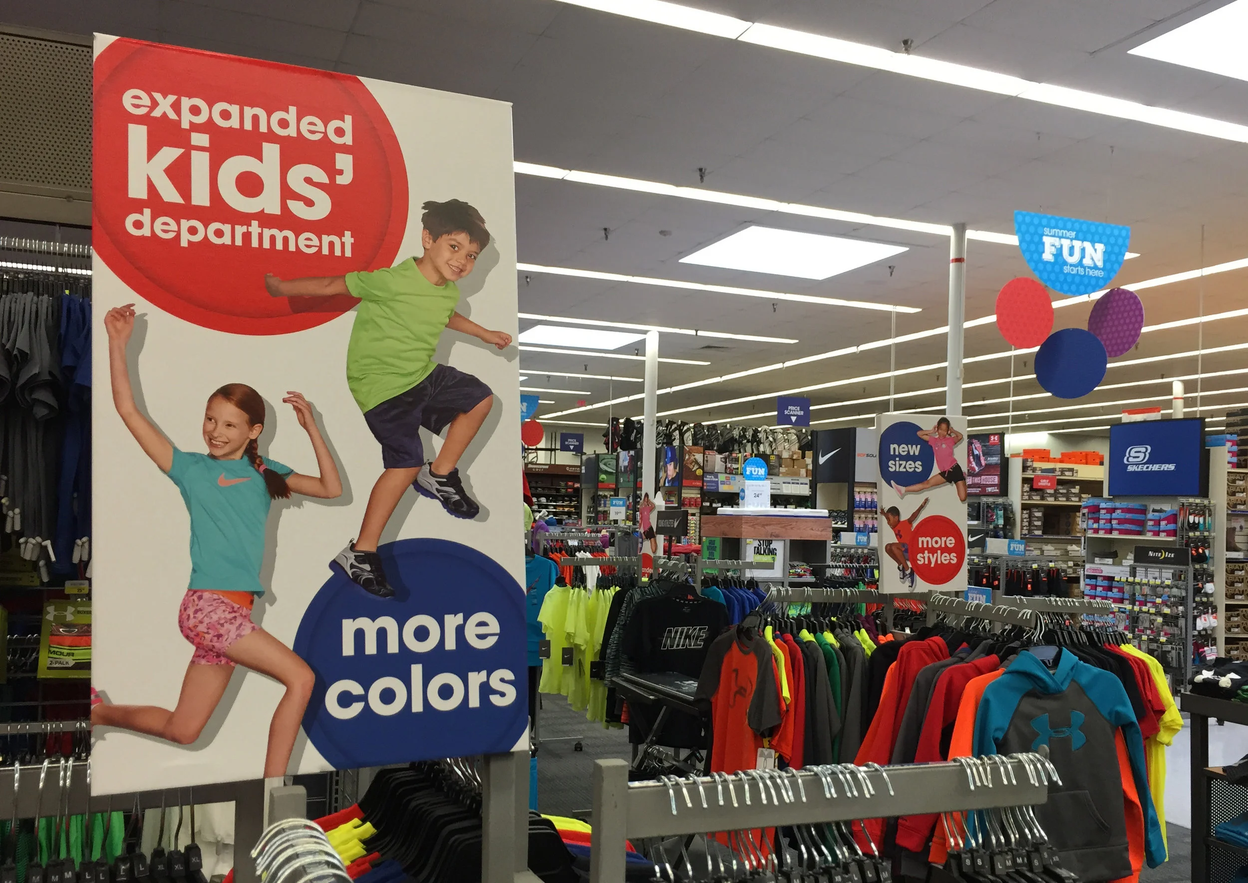 2015 Kids Department Expansion 4-way Shrouds - Academy Sports + Outdoors