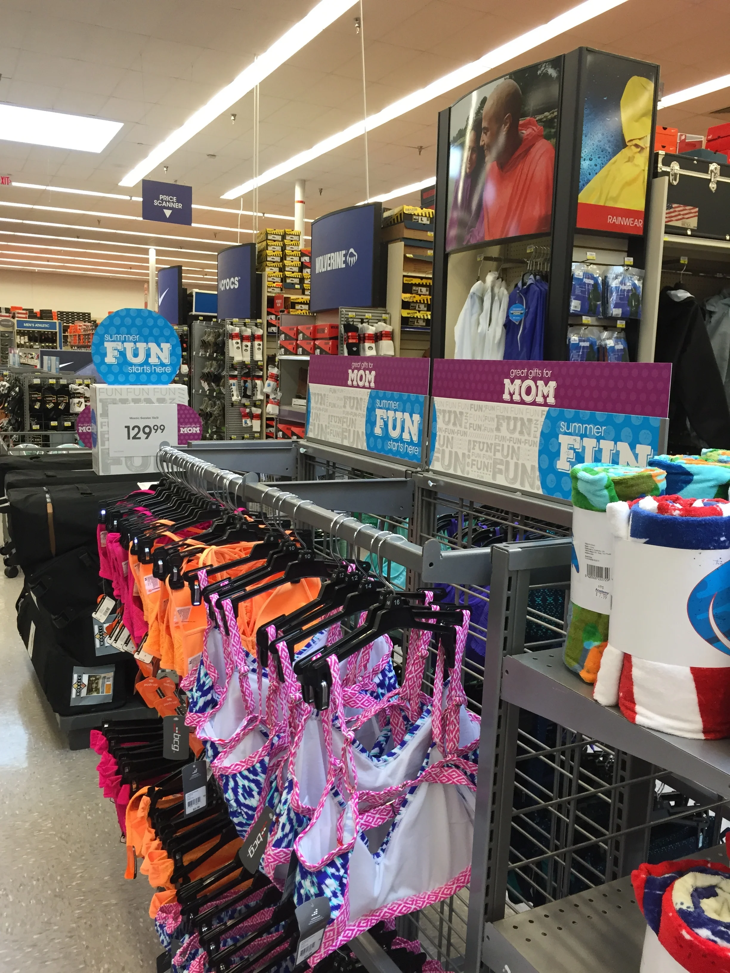 2015 Summer Campaign - Academy Sports + Outdoors