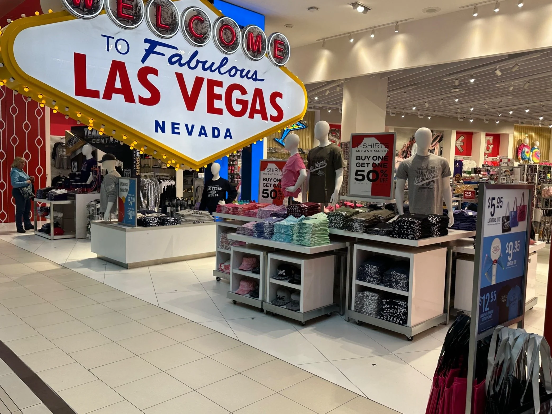 Marketing + Merchandising