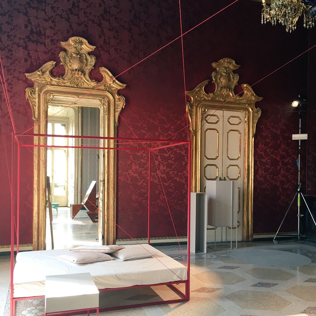 Here's another picture from inside Palazzo Litta with no designer's credit, but it is a fabulous interior. My insta-thumb was twitching I couldn't help myself. 