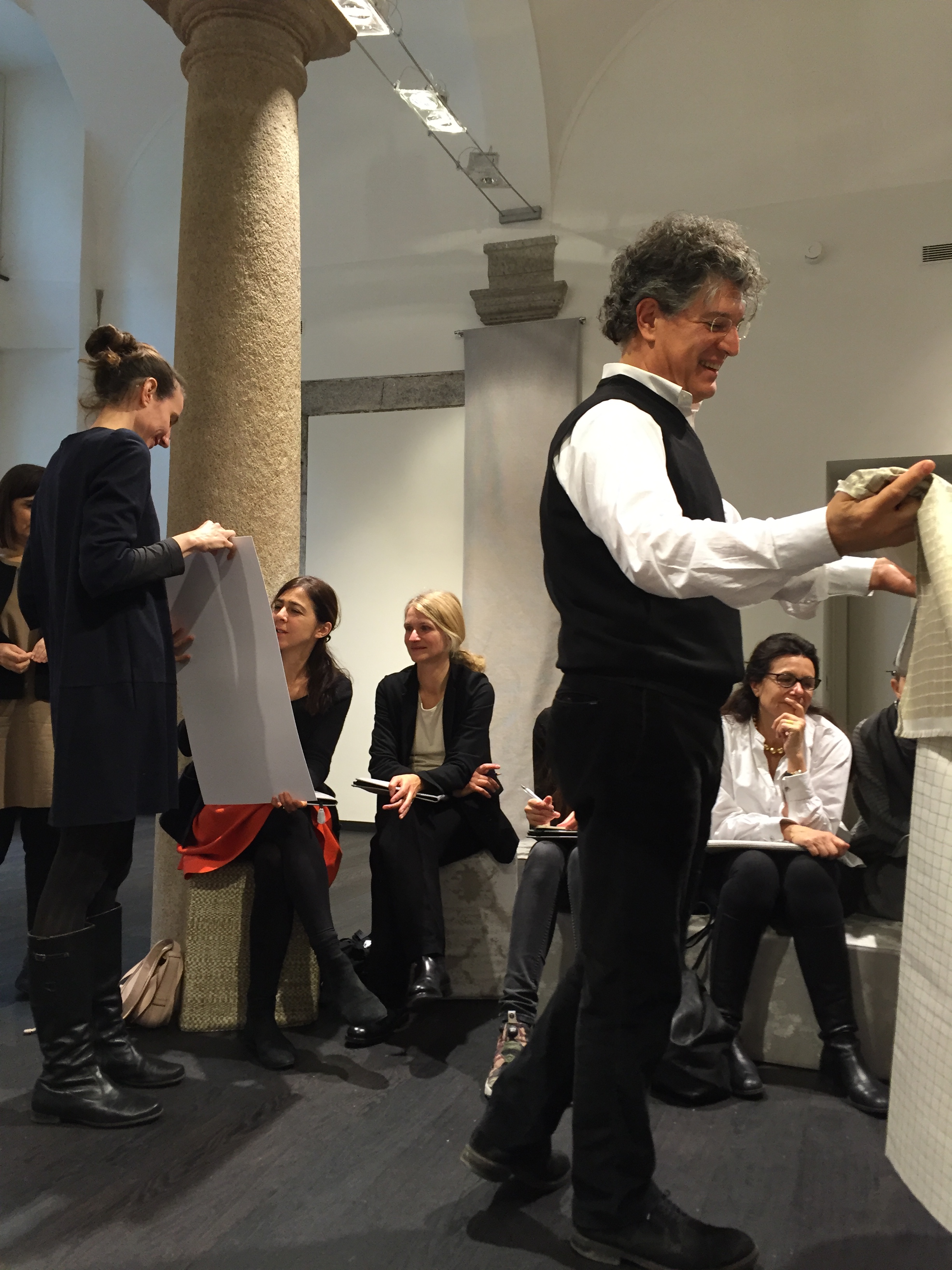 We were given a presentation of the 2016 Rubelli Collection. High points: metallic yarns, velvety textures, bold florals in contemporary colours.