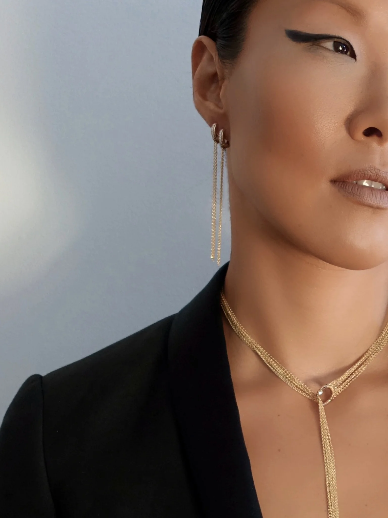 SIMON ALCANTARA DIAMOND AND GOLD FRINGE EARRINGS AND LARIAT, RIJI SUH STARCHILD.jpg