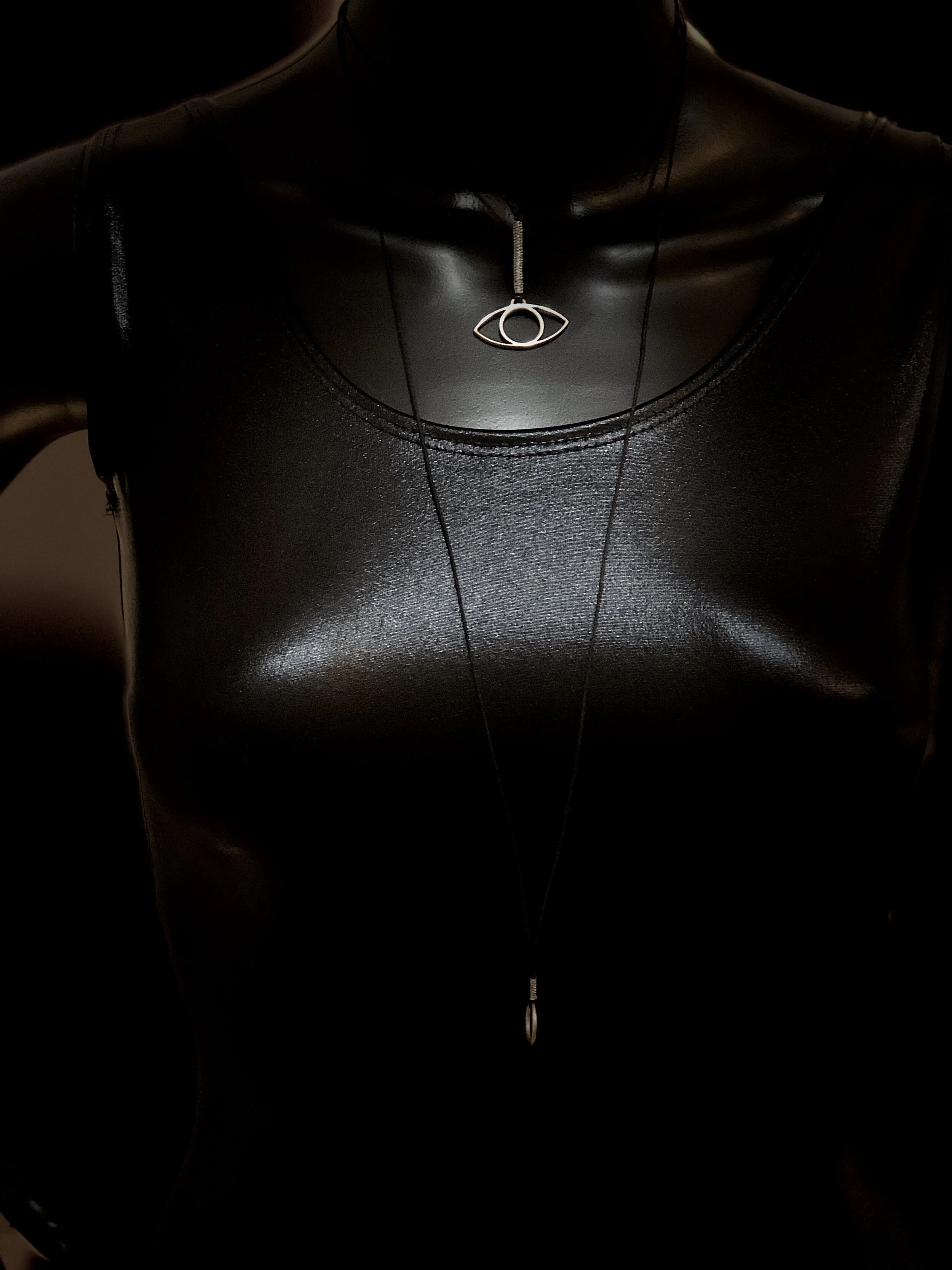 EYE CHARM CORD NECKLACE SIMON ALCANTARA 2.jpg