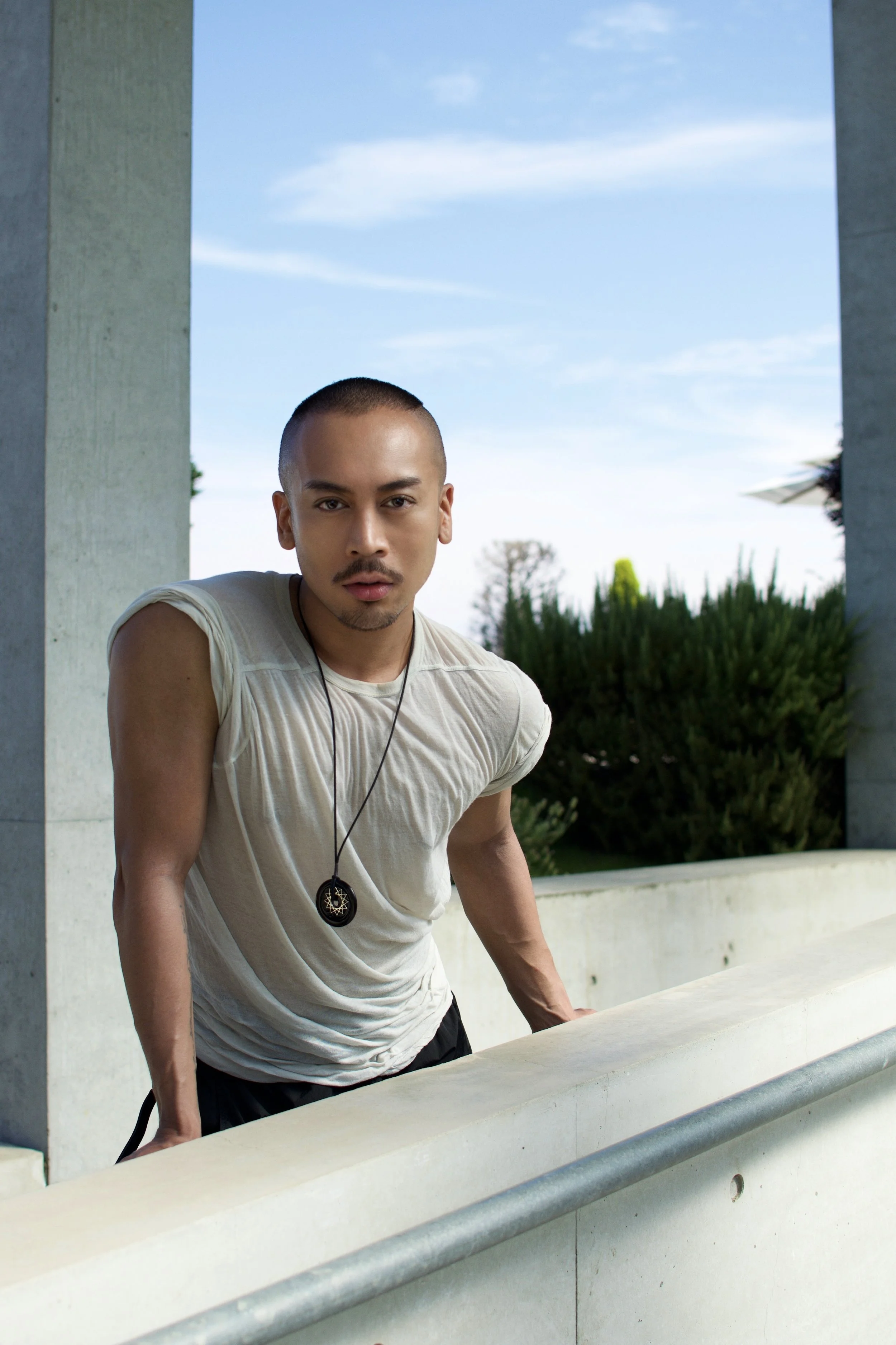 SIMON ALCANTARA STAR CYPHER .JPG