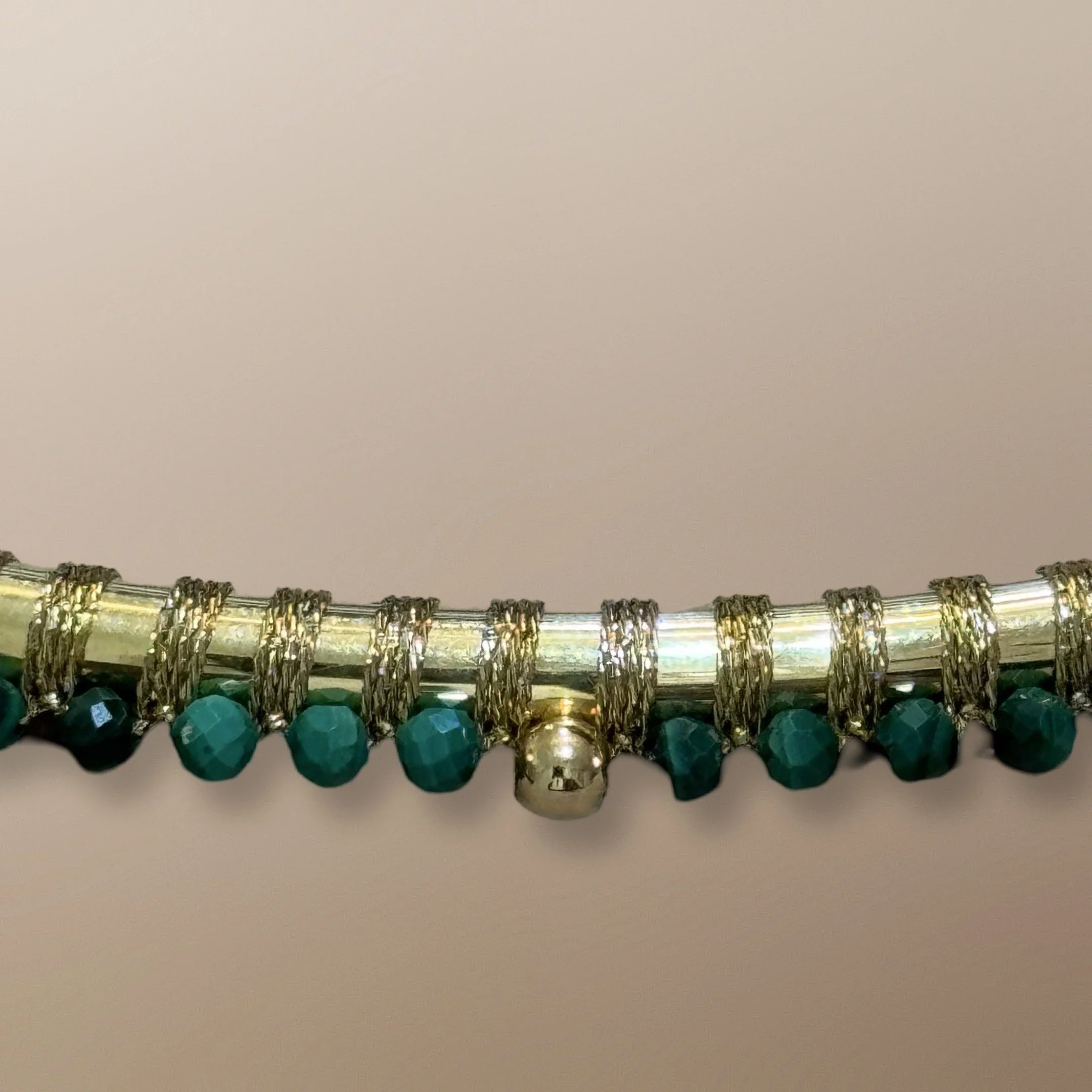 NANDA113	18KT VERMEIL CHOKER HANDWOVEN WITH MALACHITE AND 14KT GOLD BEADS  3.JPG