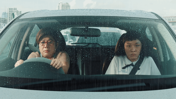 ezgif.com-gif-maker (10).gif