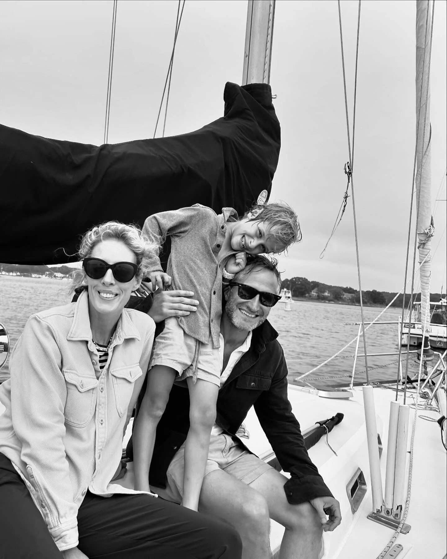 Summer sails with @farewellarchitects and @katefarewell . A reminder to slow down and appreciate these late Summer weekends.

@aurora_farewell_architects 
#fatherdaughterarchitects 
#slowlife