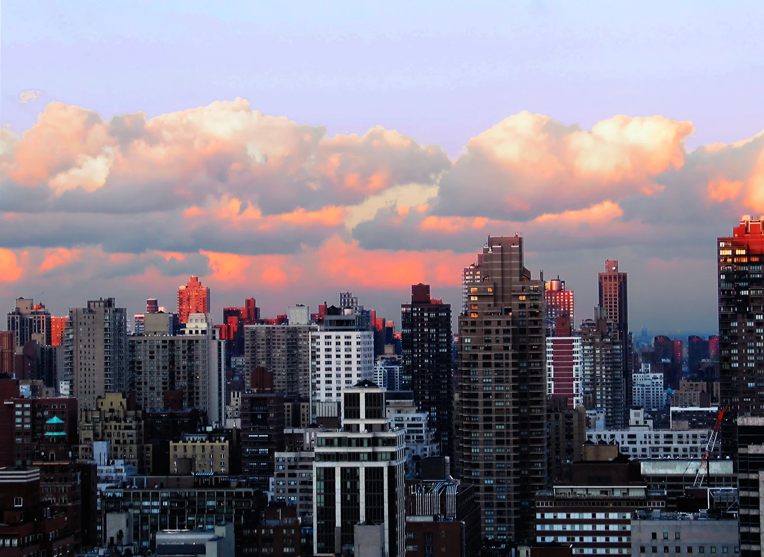 UES-Clouds-over-Manhattan--2004.jpg