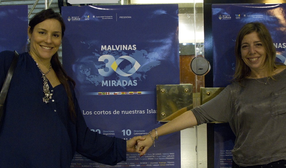 Agustina Petrella, Coordinadora de Producción, CePIA y Carina Vivaldi.