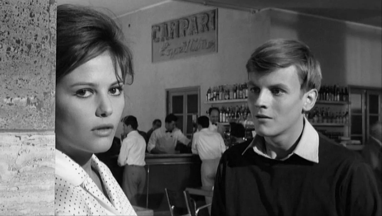 Reel Gone/3: 'Girl with a Suitcase'