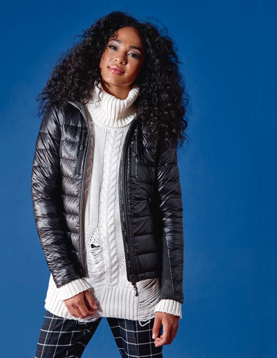 Ok, we know this post is about plaid but we can't help but focus on this turtleneck. The coziest article of clothing is popping up everywhere this season! This distressed turtleneck pairs nicely with these tailored plaid pants, and well, almost anything. Psst. It's going to get really cold again like it does every year. Do you have a Canada Goose yet? Our lightweight to heavy parkas are already in store. Don't be left out in the cold. Nana Judy Turtleneck $139 Maison Scotch Plaid Pants $179 Canada Goose LIghtweight Jacket $575