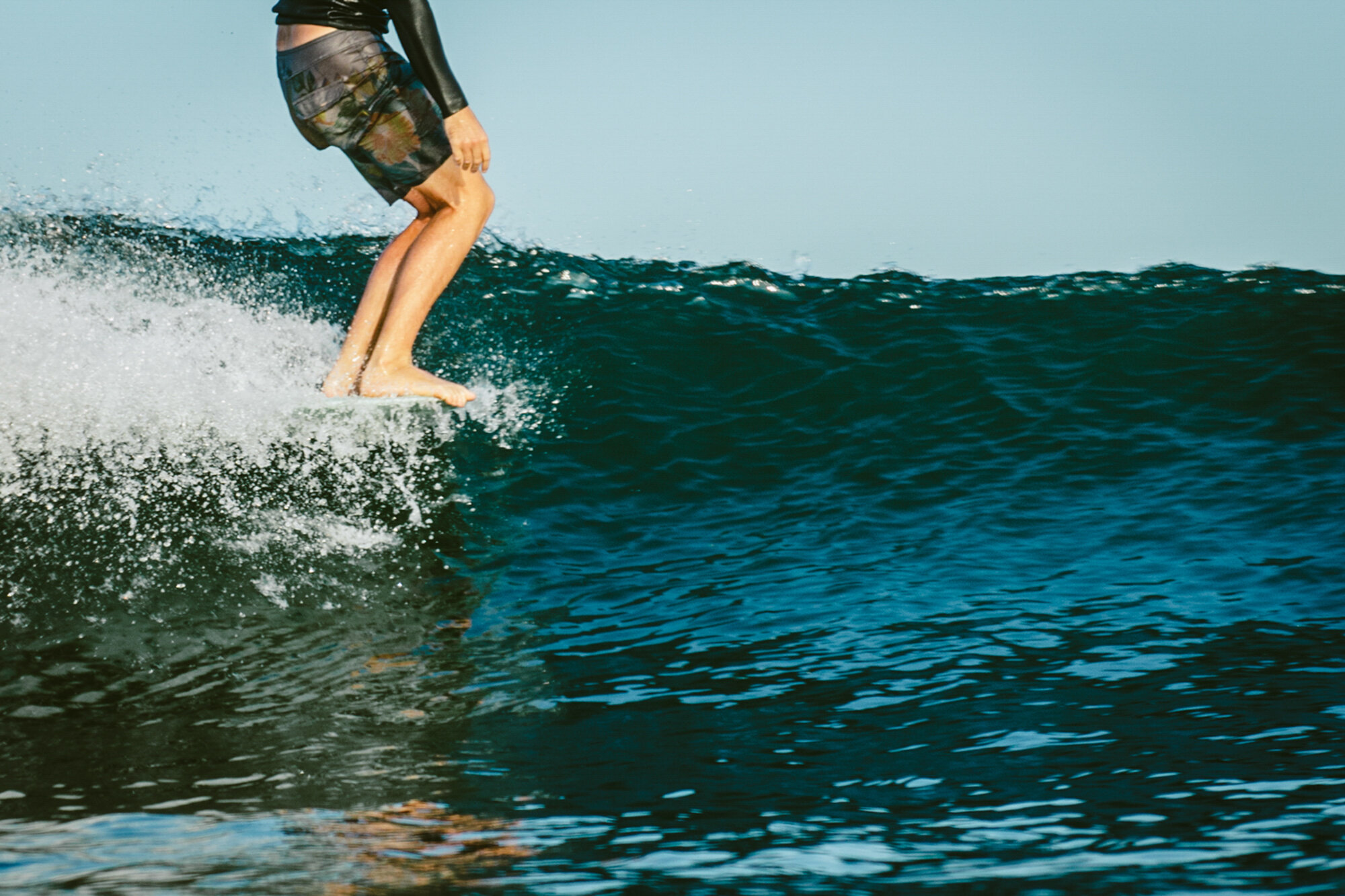 003.05.heidizumbrun.surf.05.jpg