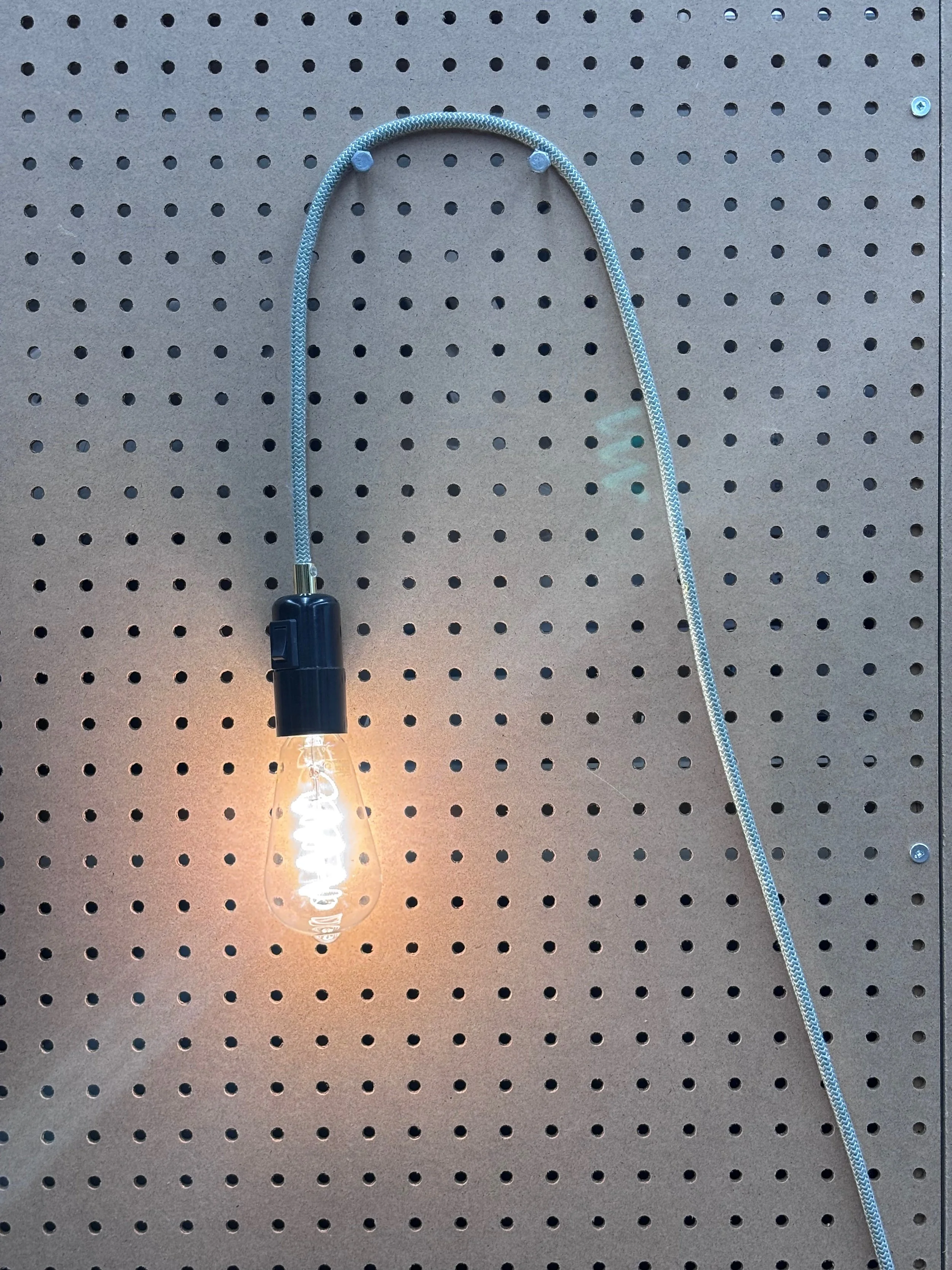 Plug-in light cord