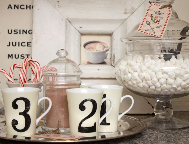 Love this Hot Chocolate Bar on the buffet. Great idea from mysweetsavannah.blogspot.com.