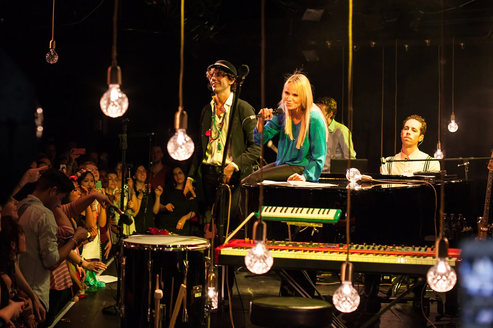 Mika & Kristen Chenoweth