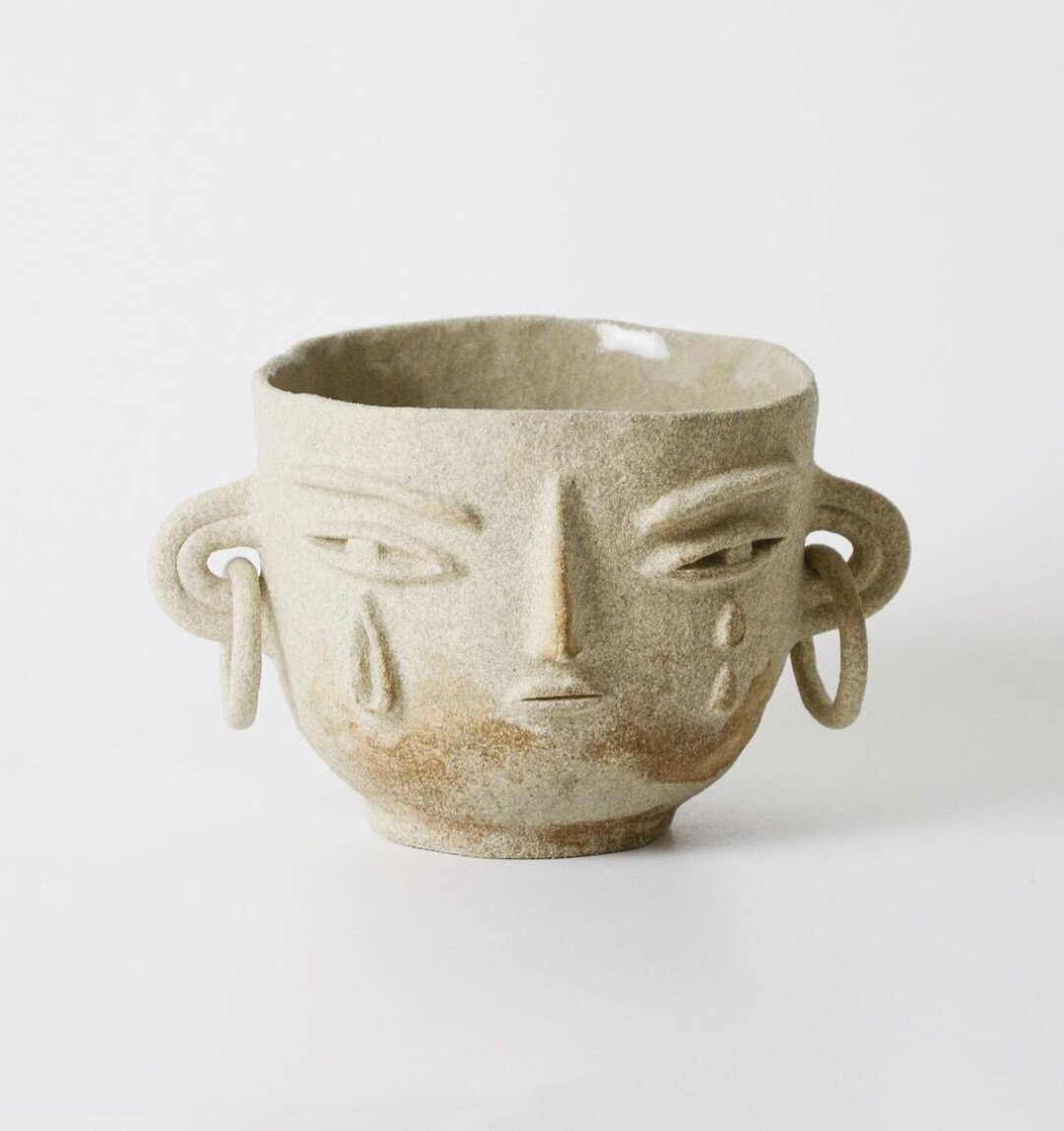 Organic handmade ceramics give the perfect touch ⁠&mdash;⠀⠀⠀⠀⠀⠀⠀⠀⠀
⠀⠀⠀⠀⠀⠀⠀⠀⠀
Lara via@miri_orenstein⠀⠀⠀⠀⠀⠀⠀⠀⠀
⠀⠀⠀⠀⠀⠀⠀⠀⠀
⠀⠀⠀⠀⠀⠀⠀⠀⠀
#pottery #modernceramics #modernpottery #speckled  #desertvibes