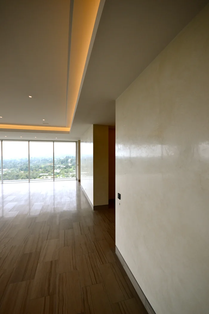 Venetian plaster