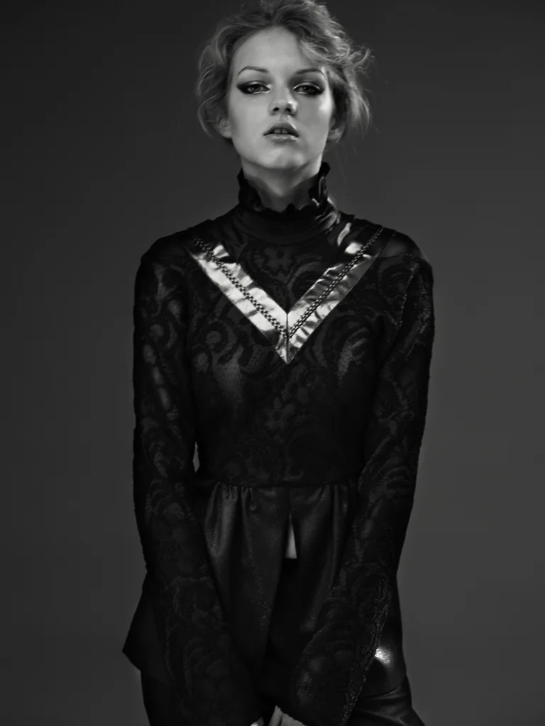 Graceless - Look9.jpg