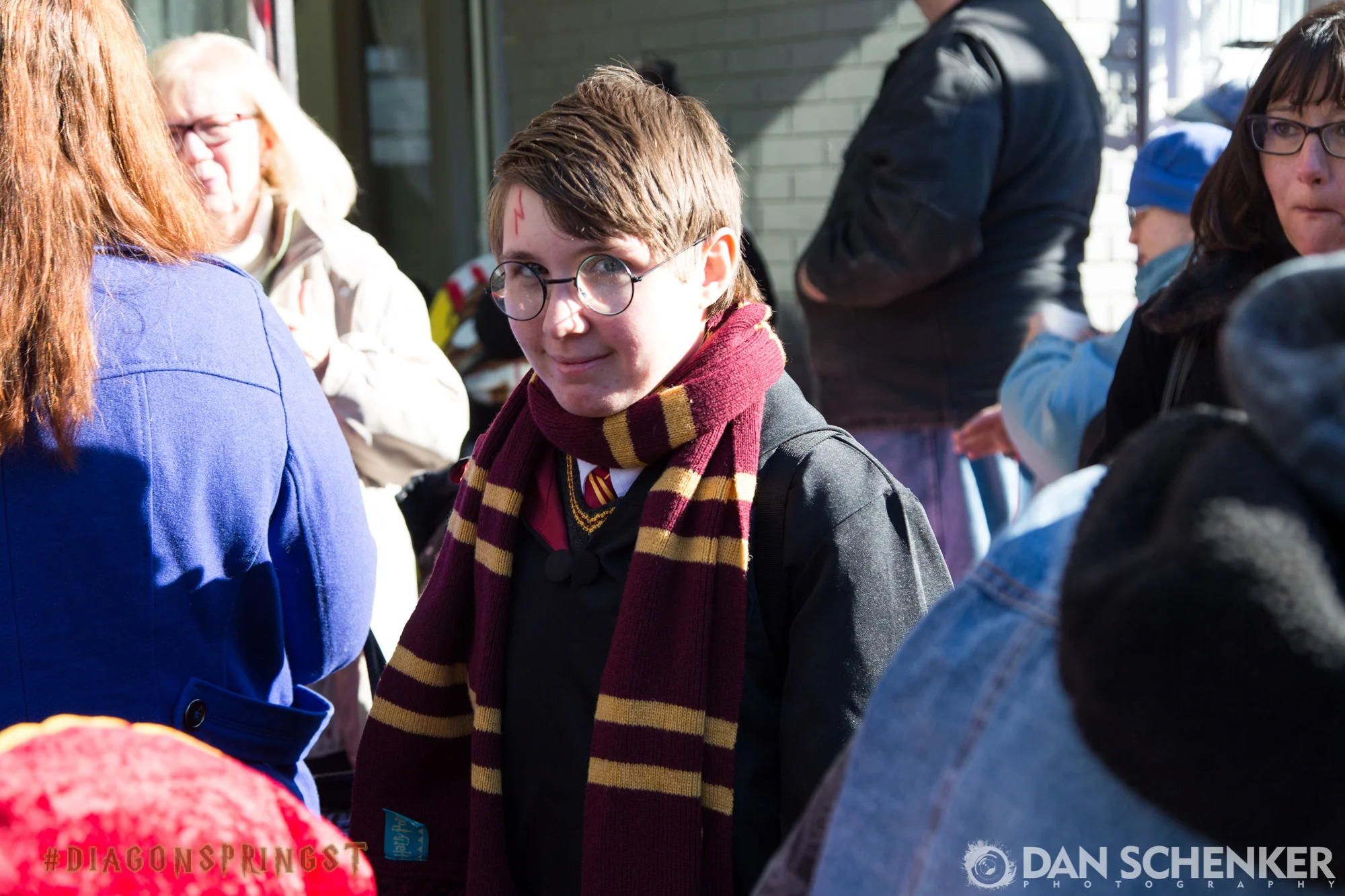 I didn't see any evidence that this wasn't the actual Harry Potter — not Daniel Radcliffe, who played the character in the movies, but the real live "boy who lived." Great cosplay! 👏