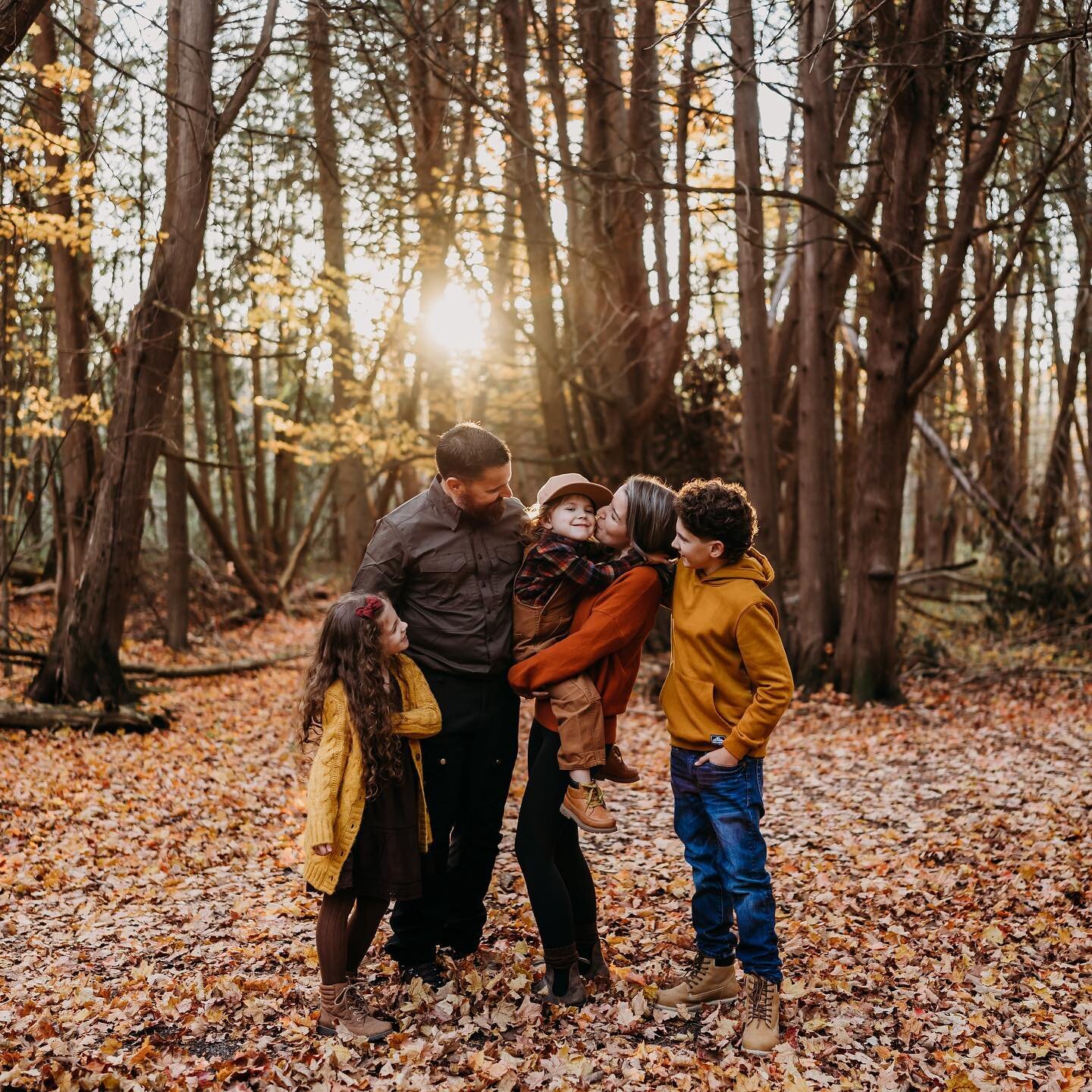 This fall session was one of my favourites last year. The leaves were vibrant, the location so beautiful, the sun was perfect, but the family was memorable. It was my first time meeting and working with this family, but as soon as the arrived I could