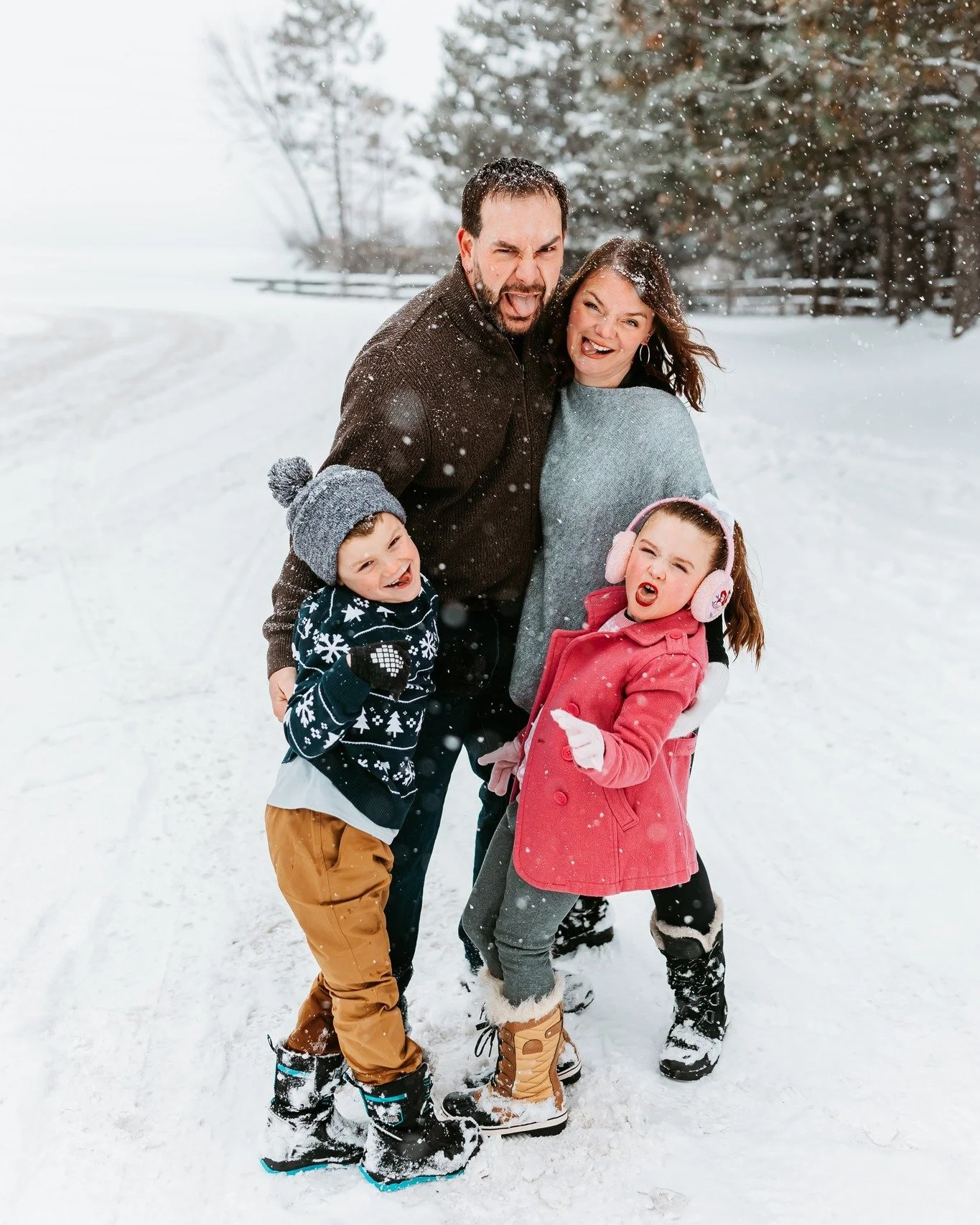 I haven&rsquo;t been posting much this year because I overthink the captions &mdash; so I&rsquo;m letting that go. Sometimes photos don&rsquo;t need words, just beautiful people and real moments like this 🤍
New goal: daily posts. Showing up and shar