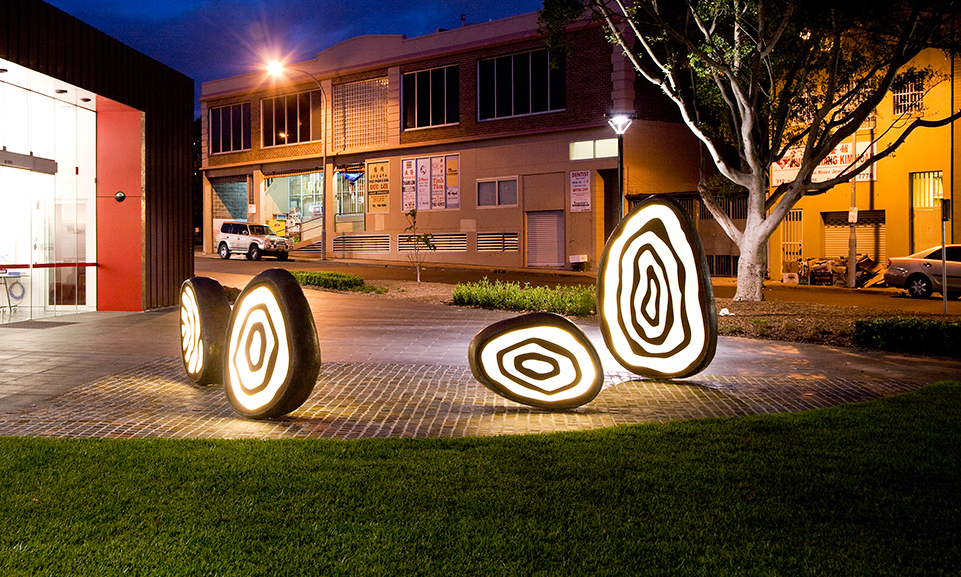 Axolotl_JaneCavanough_BankstownArts_TouchStones_Rust_CarvedGlass_Copper(9).jpg