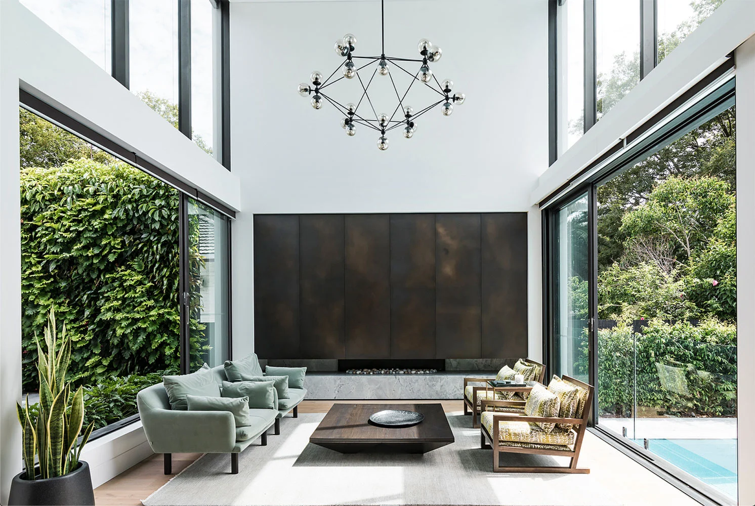 Bronze Smooth Brown Florentine