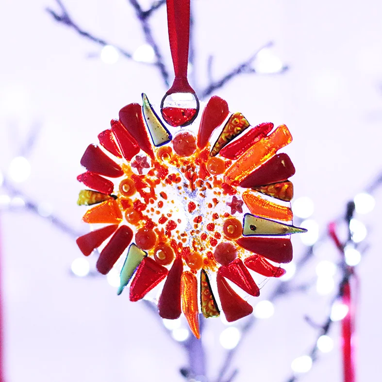 Large Wreath RED 02.jpg