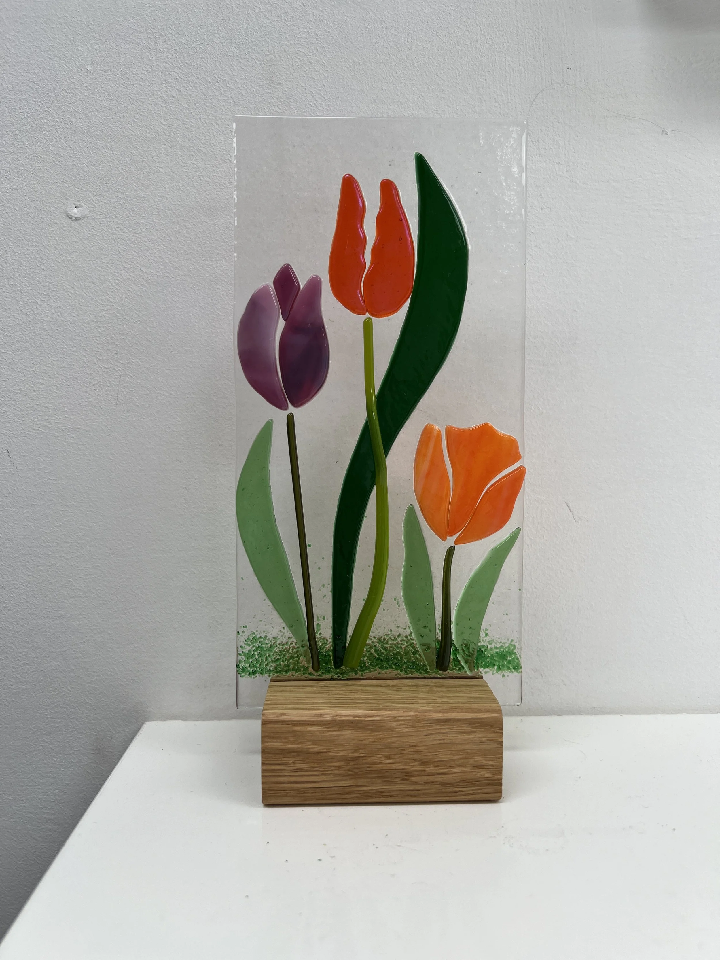 TulipOrangeStand.JPG