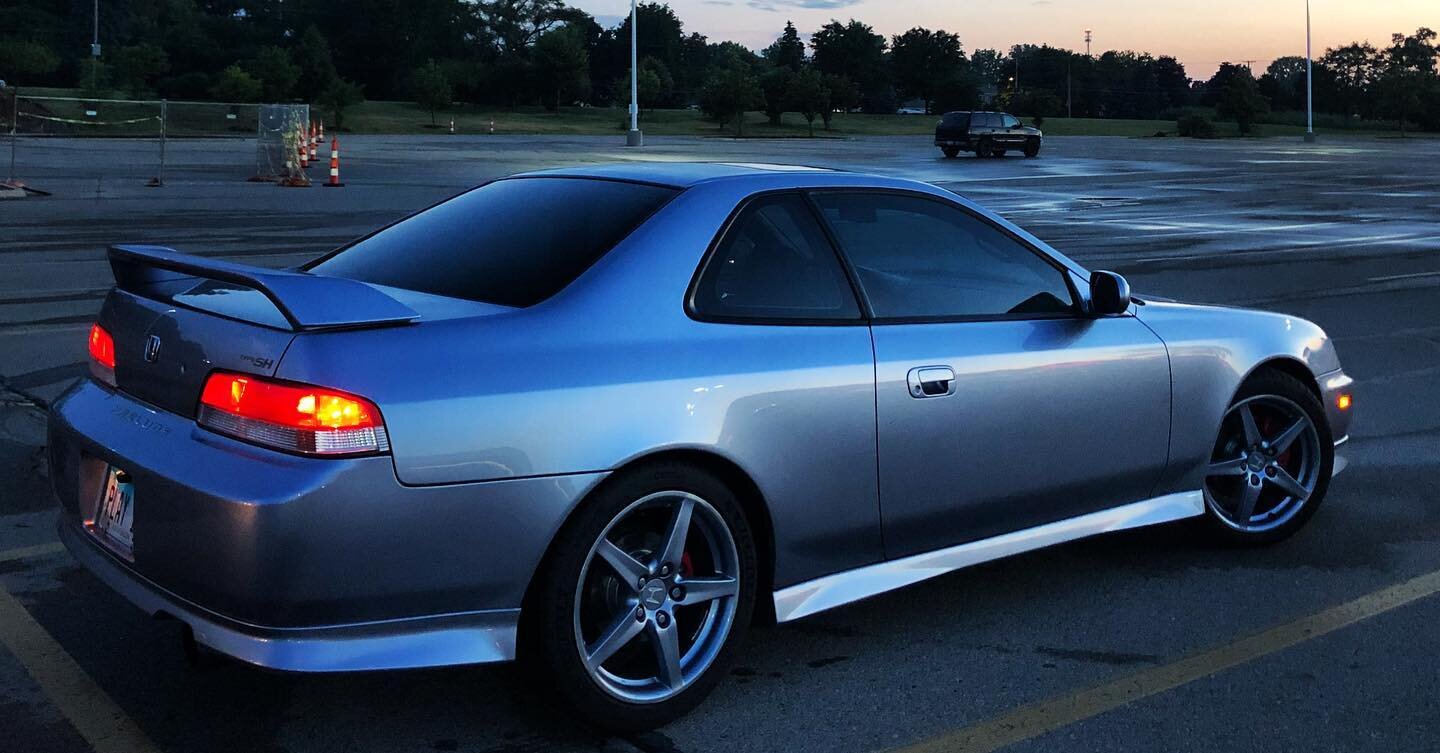 Cruising at dusk in the Detroit suburbs last month. Really enjoying the summertime road trips in this thing.. .
.
.
.
#bb6 #bb6prelude #bb6nation #prelude #preludenation #hondaprelude #preludepower #prelude_power #stayluding #sendludes #jdmlifestyle 