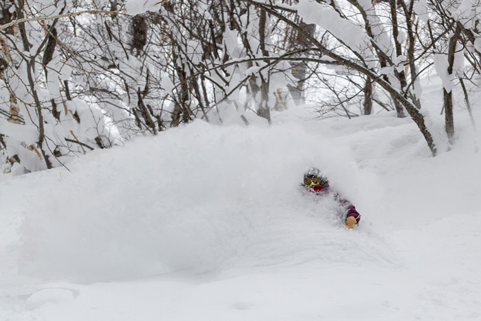 Niseko_Photography_snowboard.jpg