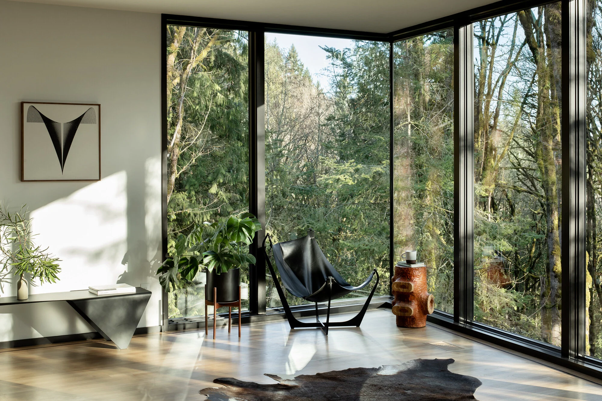 Living room in forest house — William Kaven Architecture