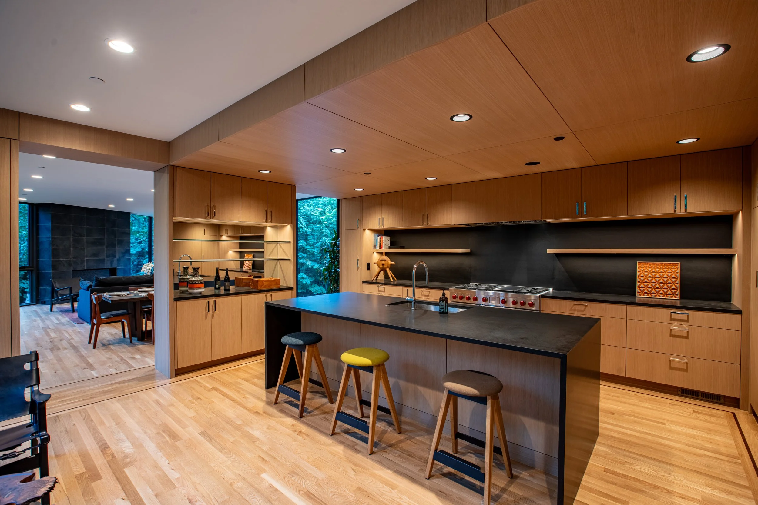 Modern kitchen with island — William Kaven Architecture