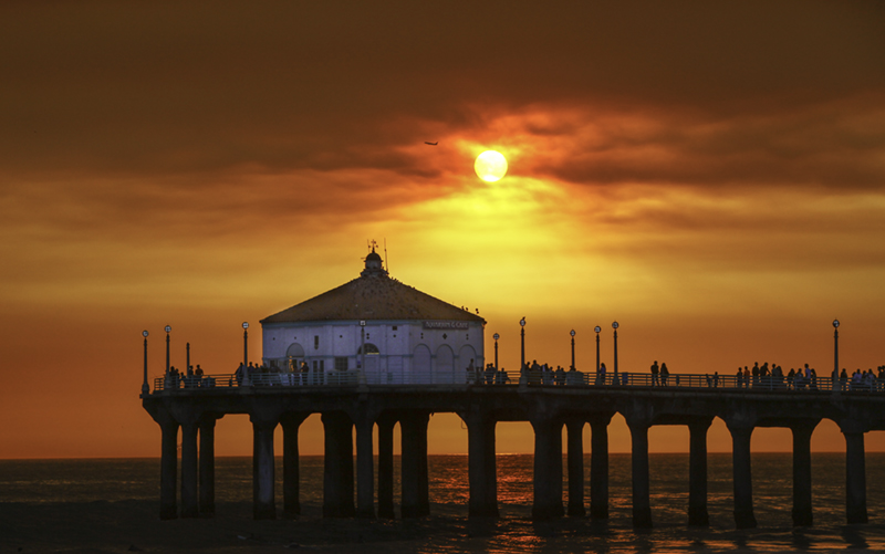 pier orange