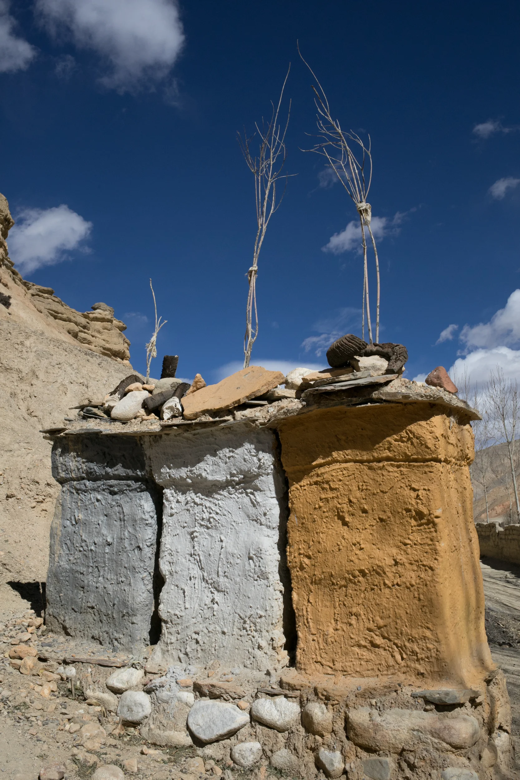 Chortens. 